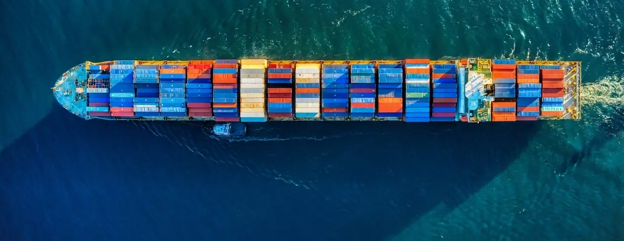 Commercial cargo vessel fleet managed with RadiantFleet maritime operations software